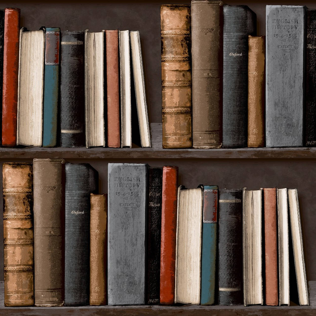 古董木質書架，滿載各尺寸書籍 壁紙 — 兩個木架上放著一排排復古書籍，書脊磨損，封面褪色，呈現大地色調。