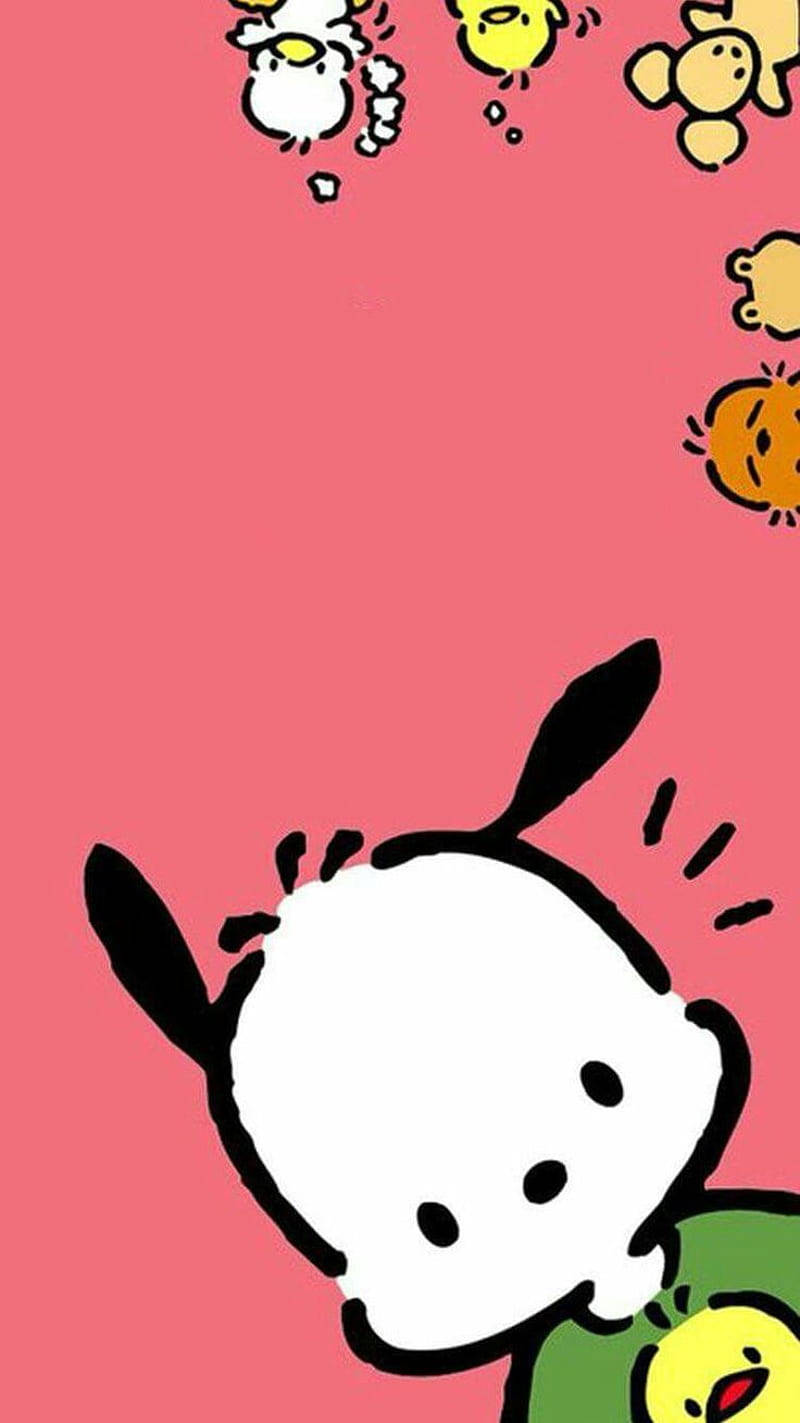 可愛 Pochacco 粉紅海報 壁紙 — 一隻可愛的白色卡通狗，有黑色耳朵，抬頭看著漂浮在純粉紅色背景上的黃色和白色小雞。