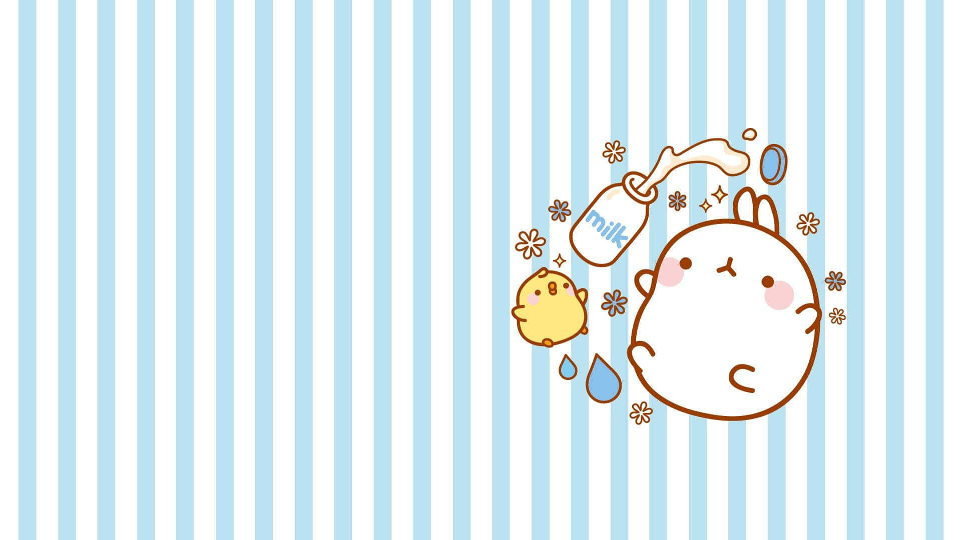 可愛事物：Molang 小鼠 壁紙 — 可愛的卡通兔子和雞仔在藍白條紋背景上享用牛奶，並帶有花卉點綴。