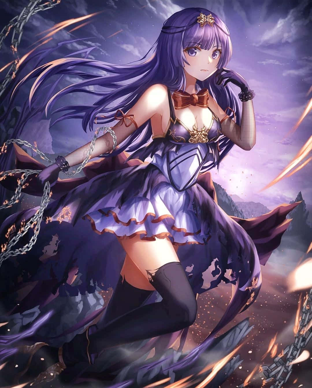 紫髮動漫女孩在暴風雨的天空中揮舞著火焰鎖鏈。
