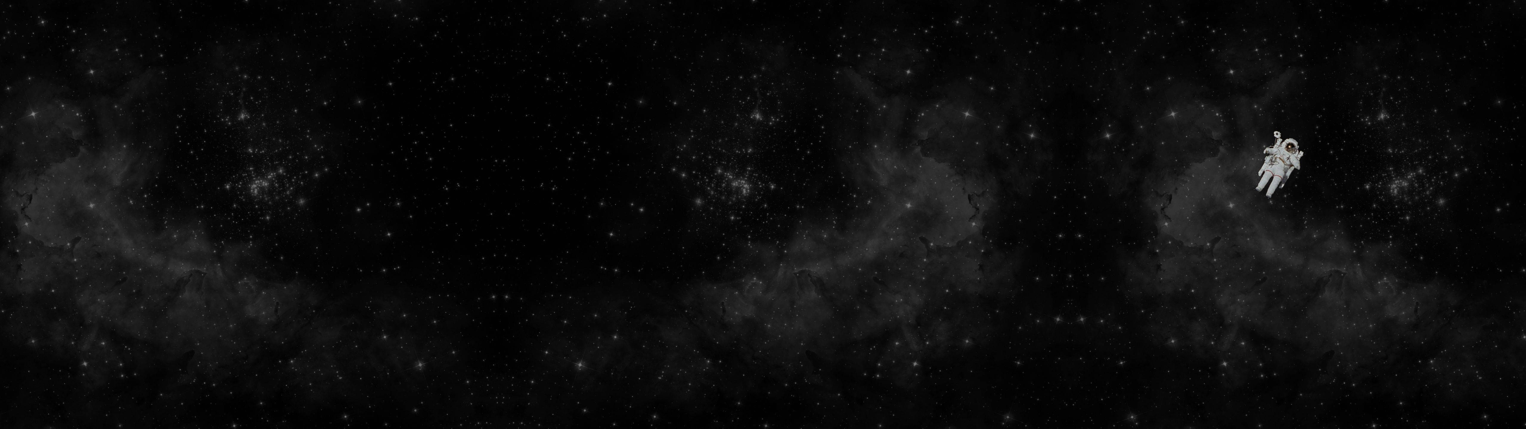 一位太空人在深空中穿過佈滿星星的星雲漂流。