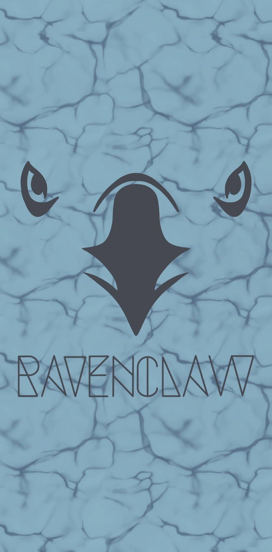 Ravenclaw 標誌，帶有烏鴉頭部和眼睛，背景為裂紋藍色。