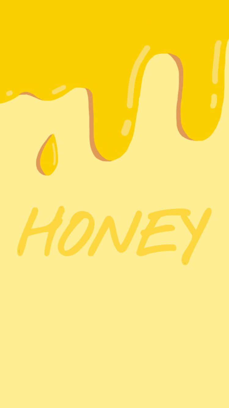 可愛的淡黃色滴落蜂蜜 壁紙 — 金黃色的蜂蜜以濃稠黏膩的流柱滴落在淡黃色背景上，下方寫著「蜂蜜」一詞。