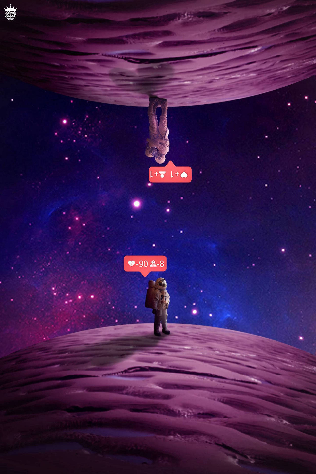 可愛紫色星球 壁紙 — 一名太空人站在紫色外星行星上，仰望一顆巨大行星，上方漂浮著社交媒體心形圖案。