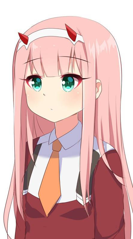 粉紅頭髮和紅色角的動漫女孩穿著校服。