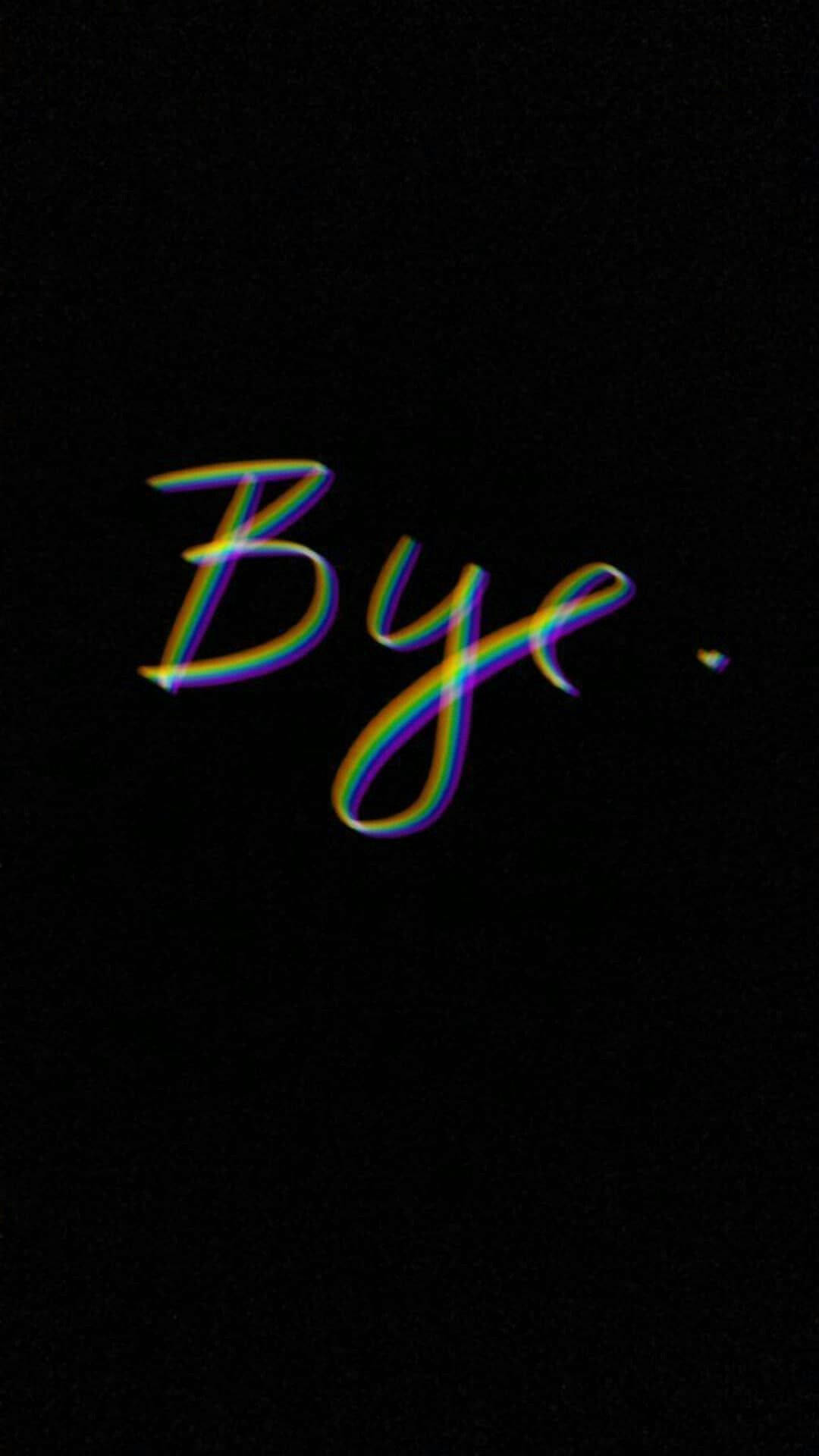 可愛黑調「Bye」美學 壁紙 — 「Bye」一詞在純黑色背景上發出帶有彩虹色差效果的光芒。