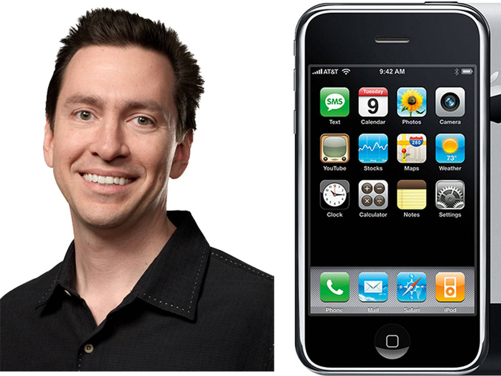 一位微笑男子與早期iPhone及經典應用程式圖標的肖像。