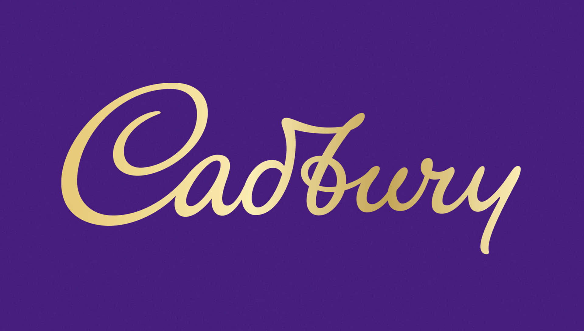 吉百利品牌圖像 壁紙 — Cadbury 標誌以優雅金色字體在深紫色背景上閃耀。