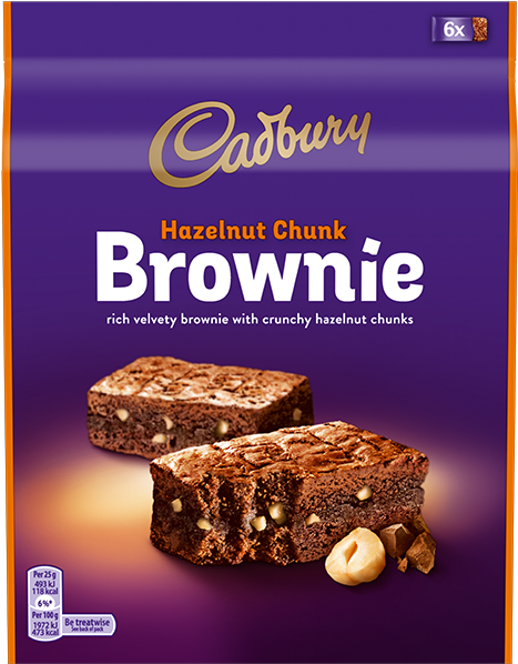 吉百利榛果塊布朗尼包裝設計 壁紙 — Cadbury 榛子朱古力布朗尼，配以香脆果仁，紫色背景，金色和白色文字。
