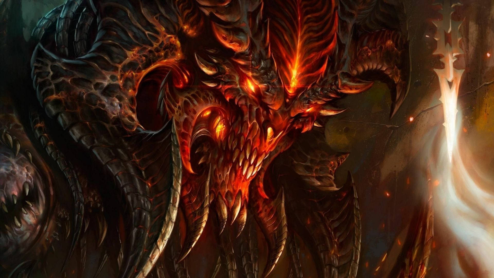 一個帶有發光眼睛和角的火焰惡魔生物面對一把發光的劍。