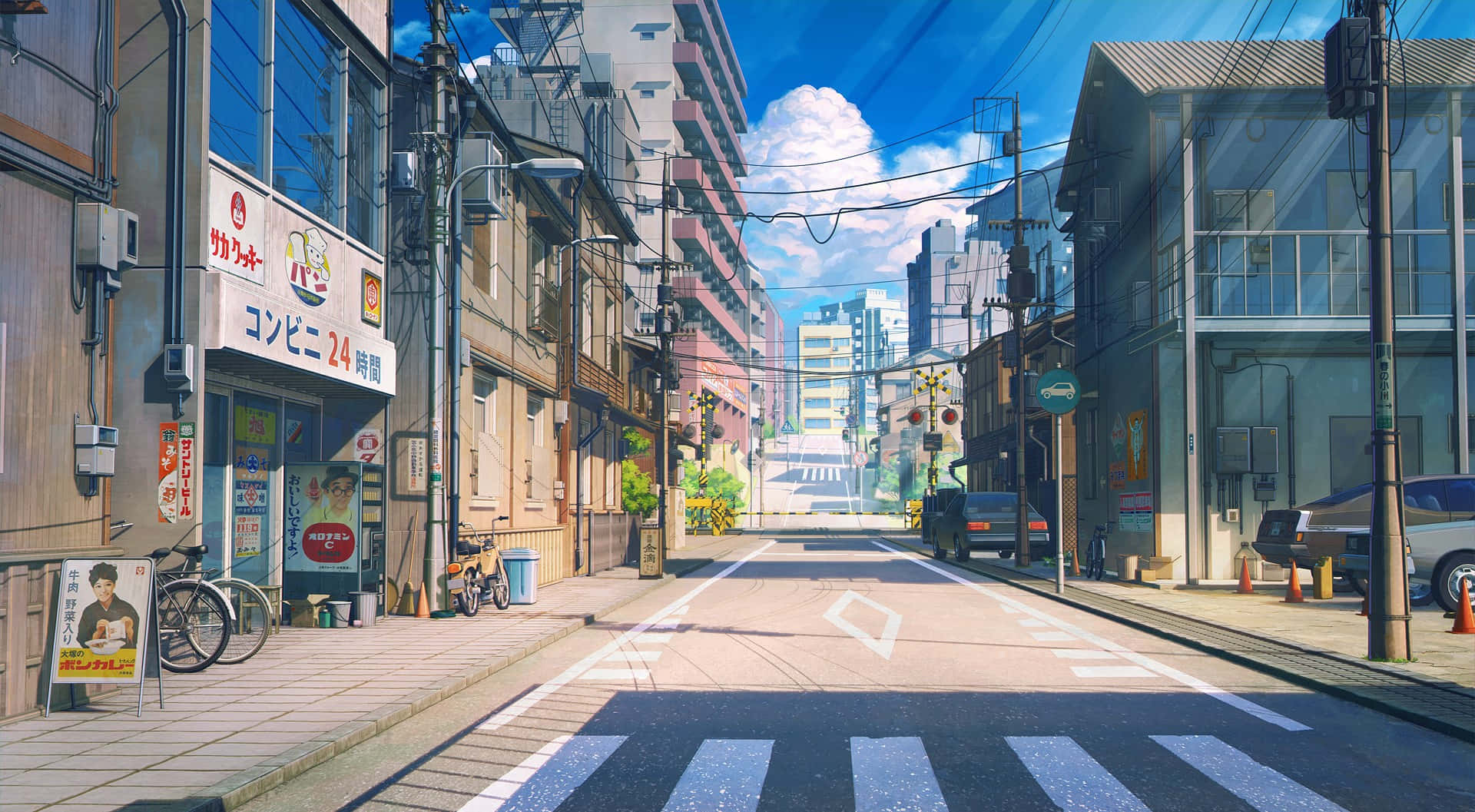 寧靜的日本街道，有24小時便利店和停放的單車，在晴朗的藍天下。