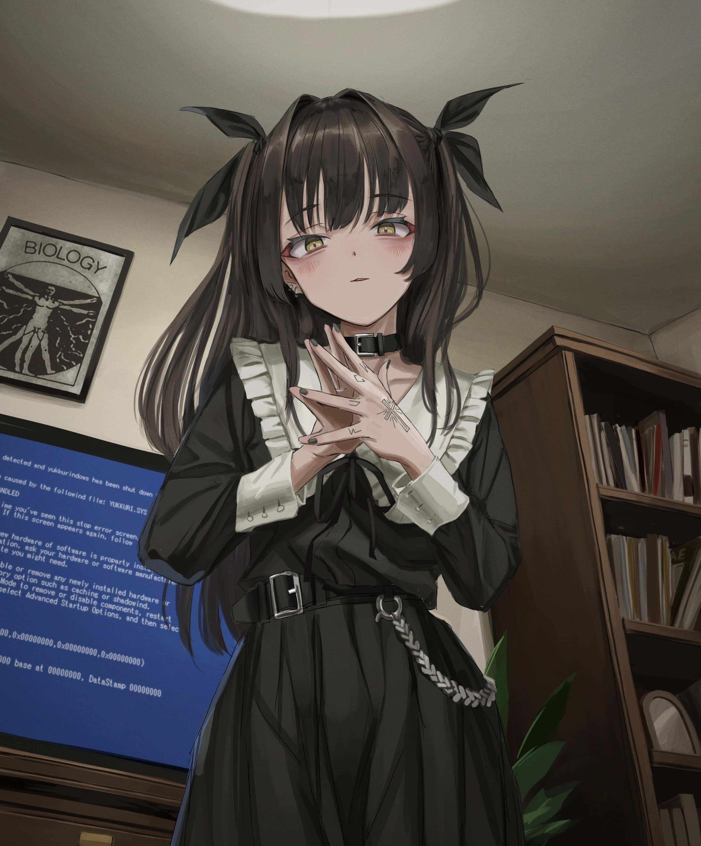哥德動漫筆電螢幕背景 壁紙 — 黑髮貓耳動漫女孩站在一個背後有藍色錯誤畫面的房間裡。
