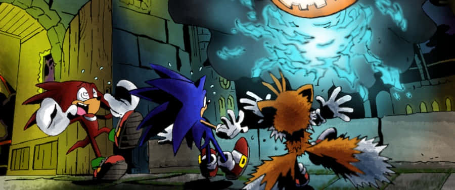Sonic Mystic Mansion 桌布 壁紙 — 喺一個陰森嘅石頭廢墟入面，Sonic、Knuckles 同 Tails 驚慌失措咁逃離一個發光嘅藍色鬼魂實體。