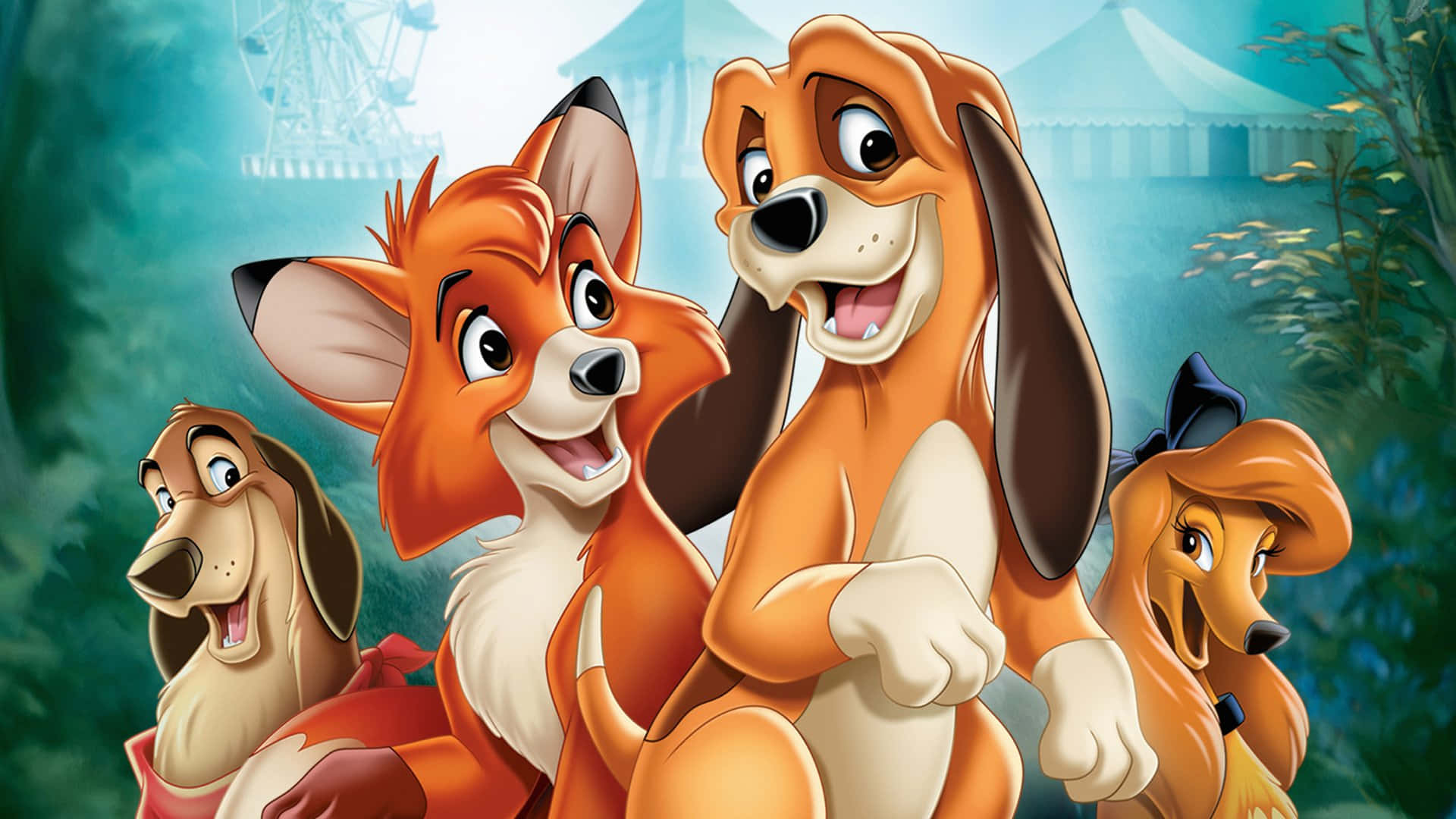 the fox and the hound 桌布 壁紙 — 四個開心的動畫動物朋友在充滿活力的嘉年華森林場景中燦爛微笑。