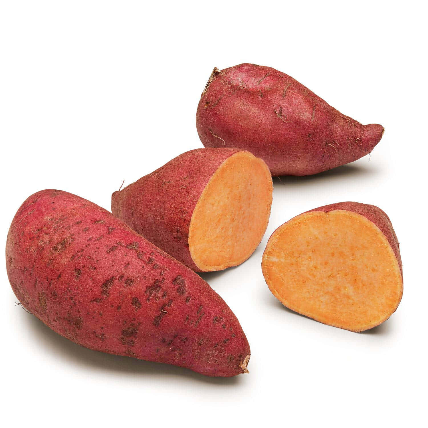 Red Potatoes 桌布 壁紙 — 四個鮮紅皮橙肉番薯整齊排列在潔白背景上。