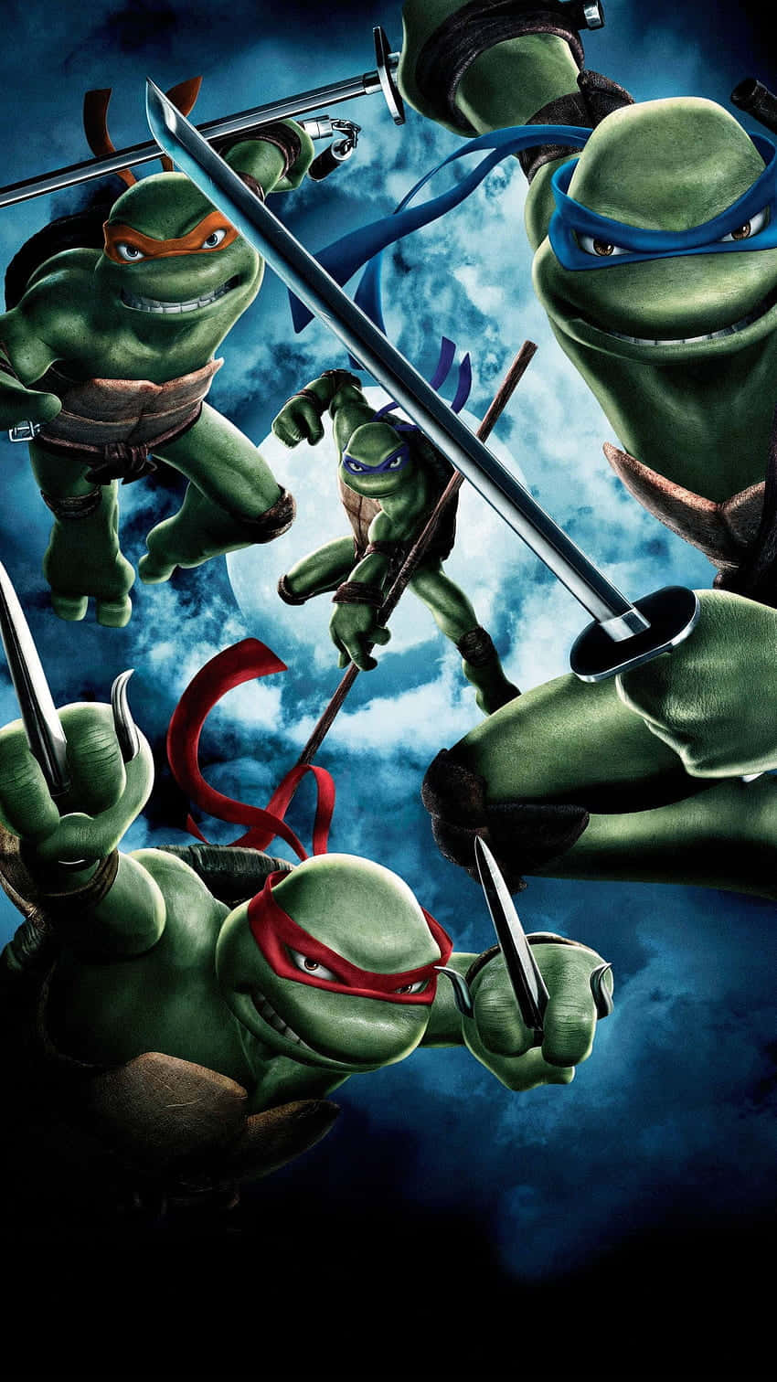 tmnt 桌布 壁紙 — 四隻綠色忍者龜以動態戰鬥姿勢揮舞劍和雙節棍，背景是暴風雨藍天。
