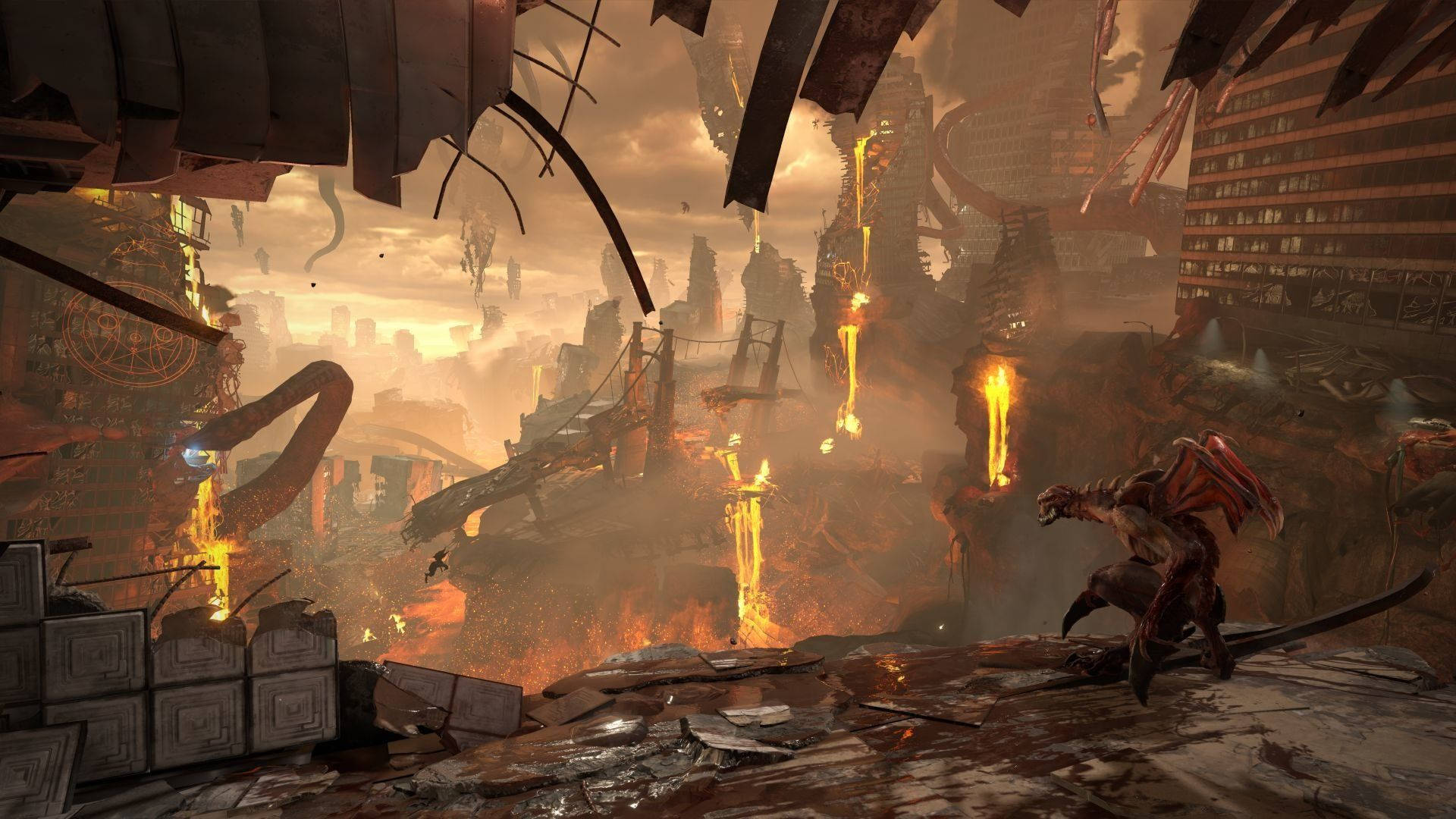 在《Doom Eternal》中肆意破壞！ 壁紙 — 一隻怪獸站在燃燒的廢墟城市中，周圍有熔岩流和崩塌的摩天大樓，天空是朦朧的橙色。