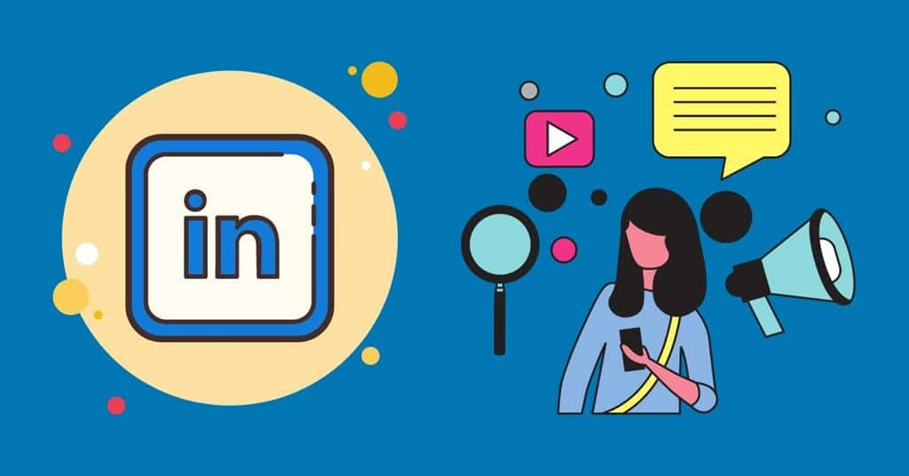 女人拿著電話和擴音器，靠近LinkedIn圖標和社交媒體符號。