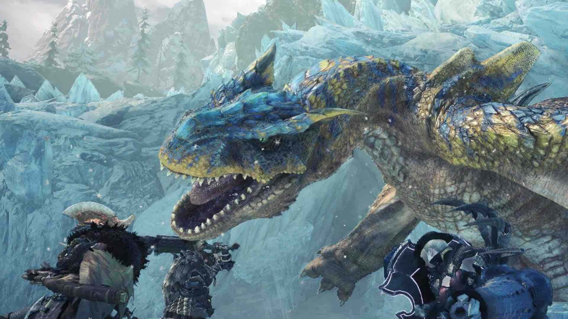 在《怪物獵人：世界》中狩獵危險怪物 壁紙 — 兩名身穿重甲的獵人在冰凍的崎嶇山脈中面對一隻巨大的藍黃色鱗片龍。