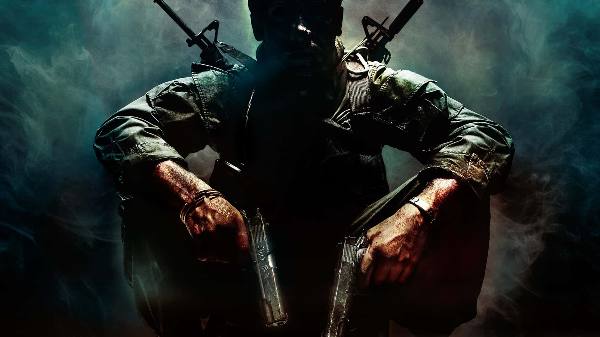 一名士兵在煙霧瀰漫的黑暗環境中手持兩把手槍。