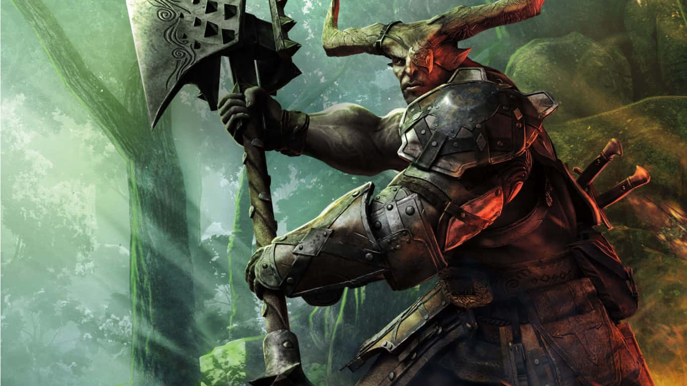 在《龍 Age 詢問者》中揭開瑟達斯世界的傳奇 壁紙 — 一個肌肉發達的奇幻戰士，頭上有角，眼睛發出紅光，在迷霧籠罩的綠色森林中揮舞著一把巨大的斧頭。