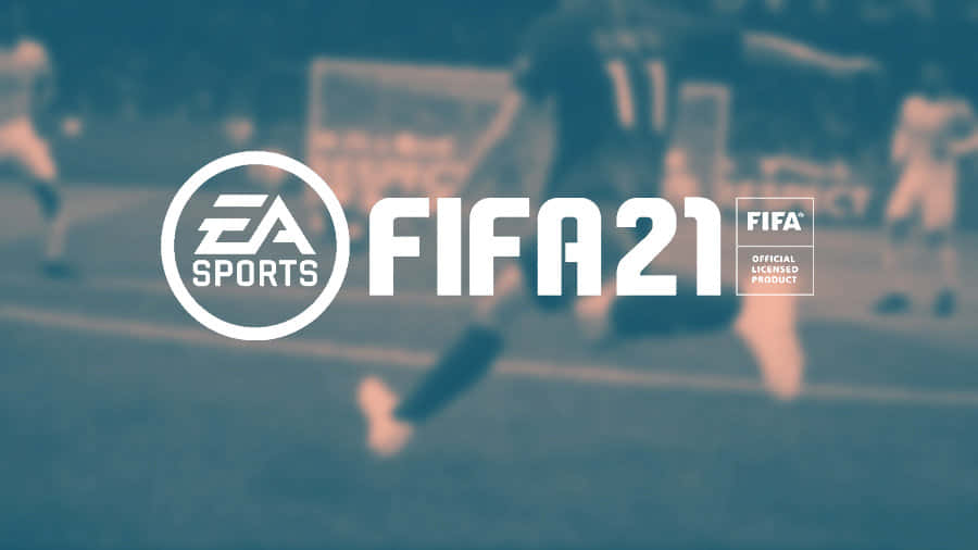 FIFA 21 EA Sports遊戲標誌覆蓋在球場上模糊的足球運動員上方。