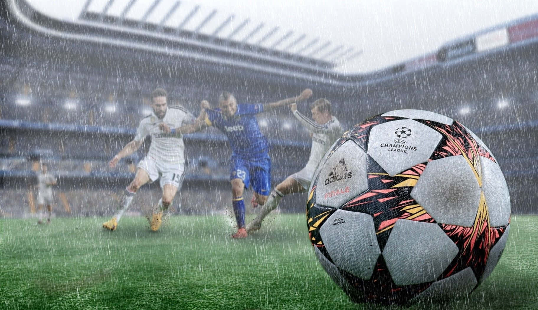 足球運動員在歐聯比賽期間於大雨中競爭。