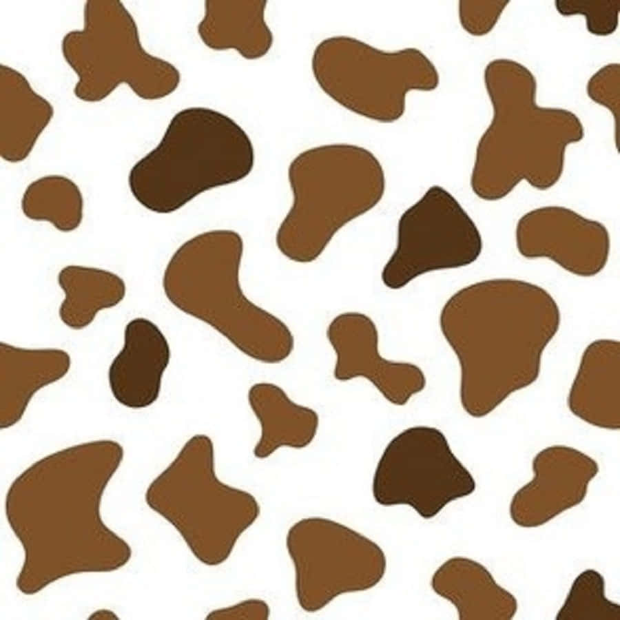 Brown Cow Print 桌布 壁紙 — 在清晰的白色背景上帶有不規則棕色斑點的無縫牛紋圖案。