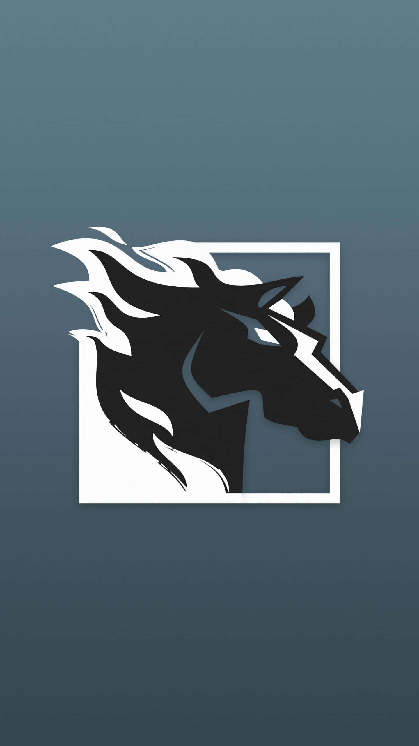 Rainbow Six Siege Maverick 桌布 壁紙 — 在漸變青綠色背景上的白色正方形內，一個帶有白色火焰點綴的醒目黑色馬頭標誌。