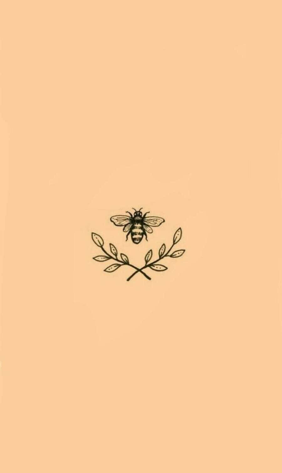 Aesthetic Bee 桌布 壁紙 — 在純蜜桃色背景上，一隻蜜蜂位於交叉橄欖枝上方的極簡黑色線條畫。