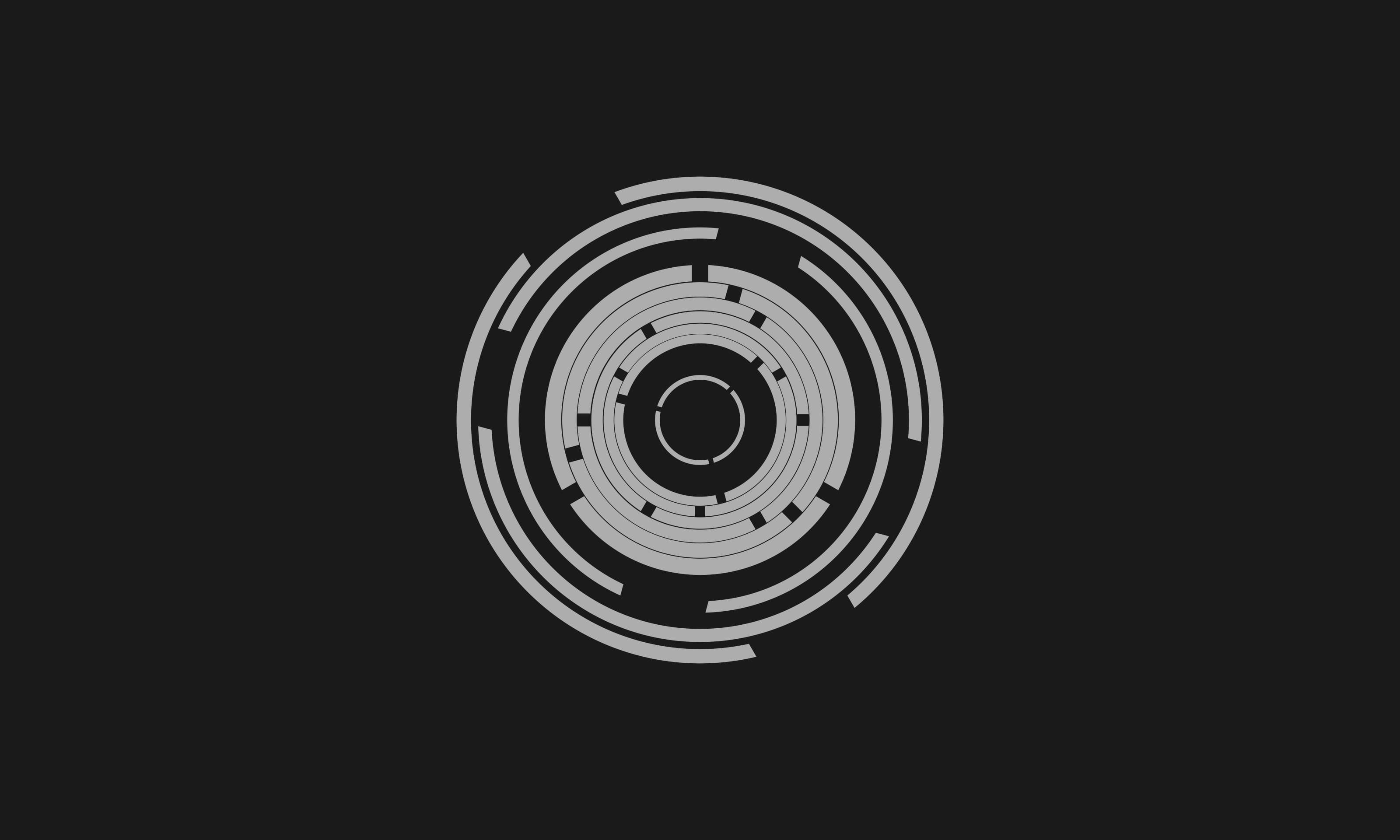 Logo 桌布 壁紙 — 在純黑色背景上，帶有分段斷裂的同心灰色環的極簡抽象圖案。