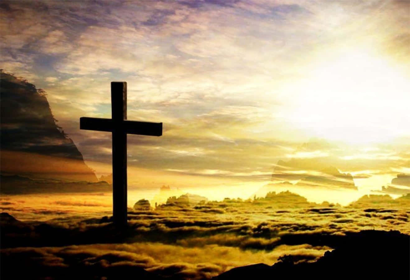 Cool Cross 桌布 壁紙 — 在金色日出時，一個孤獨的十字架以剪影矗立在山頂上，下方是雲海。