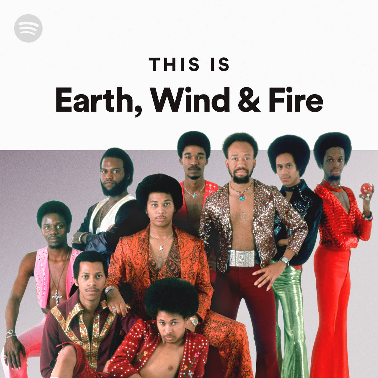 地球、風與火於Spotify封面照 壁紙 — 一張充滿活力的 1970 年代照片，Earth Wind & Fire 樂團成員穿著大膽的亮片服裝，在樸素的背景下自信地擺姿勢。