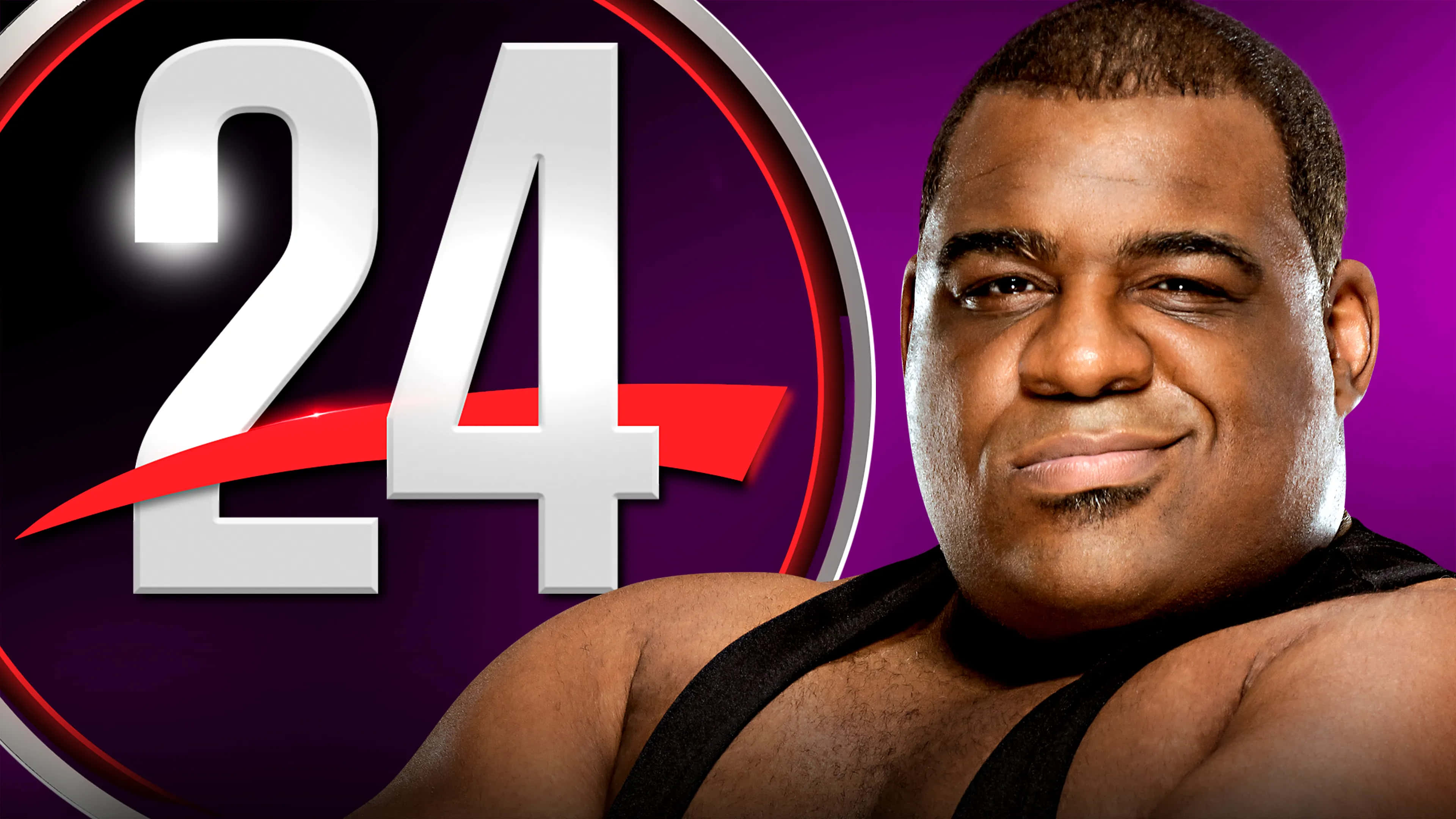 基斯·李WWE 24節目畫面 壁紙 — 一位肌肉發達的摔角手在充滿活力的紫色背景上，自信地微笑在一個醒目的24標誌旁邊。