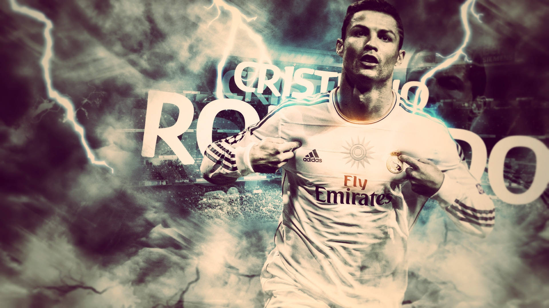 Cristiano Ronaldo 桌布 壁紙 — 基斯坦奴·朗拿度身穿皇家馬德里球衣，在暴風雨背景中指向胸口，背景有閃電，名字以粗體字顯示。