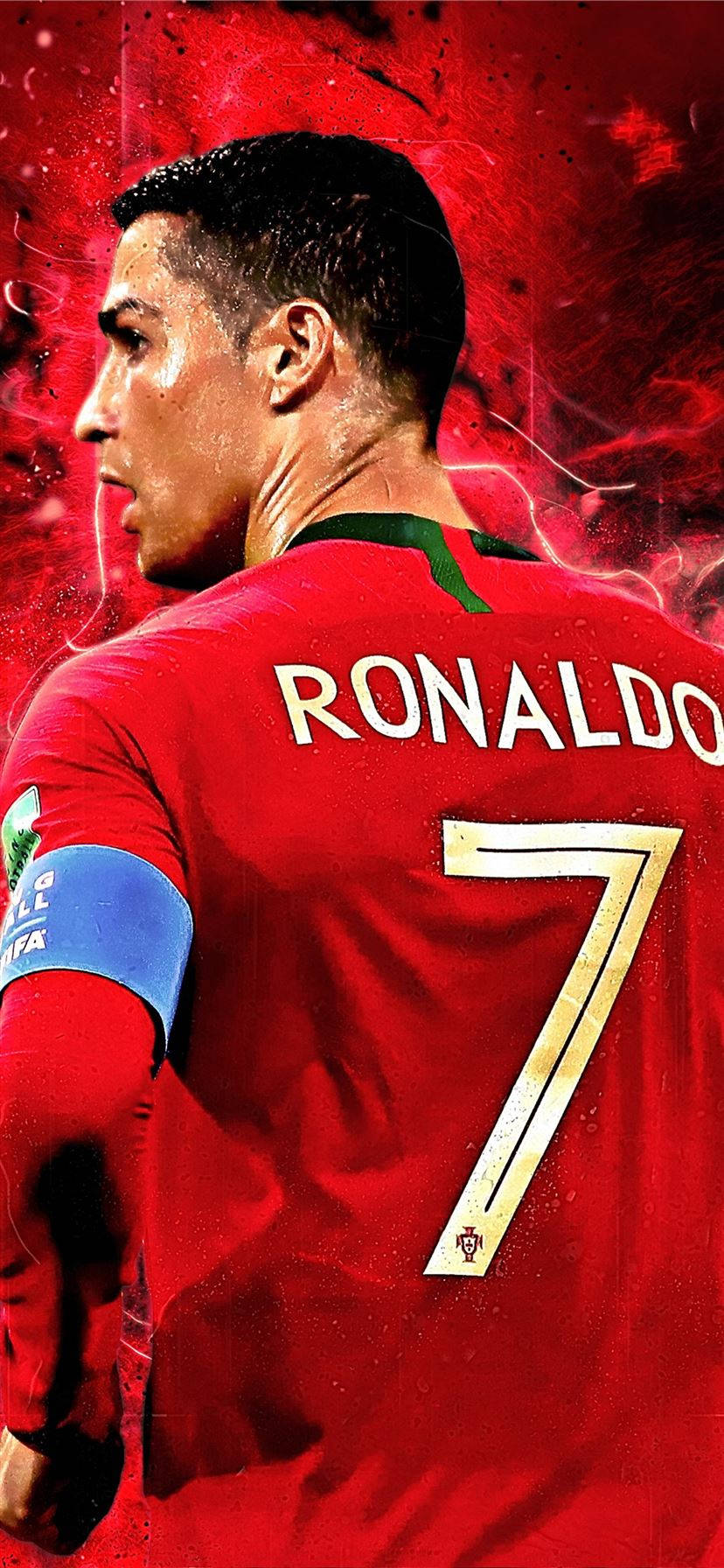 Ronaldo 桌布 壁紙 — 基斯坦奴·朗拿度身穿紅色葡萄牙7號球衣，在火紅抽象背景下的動感肖像。