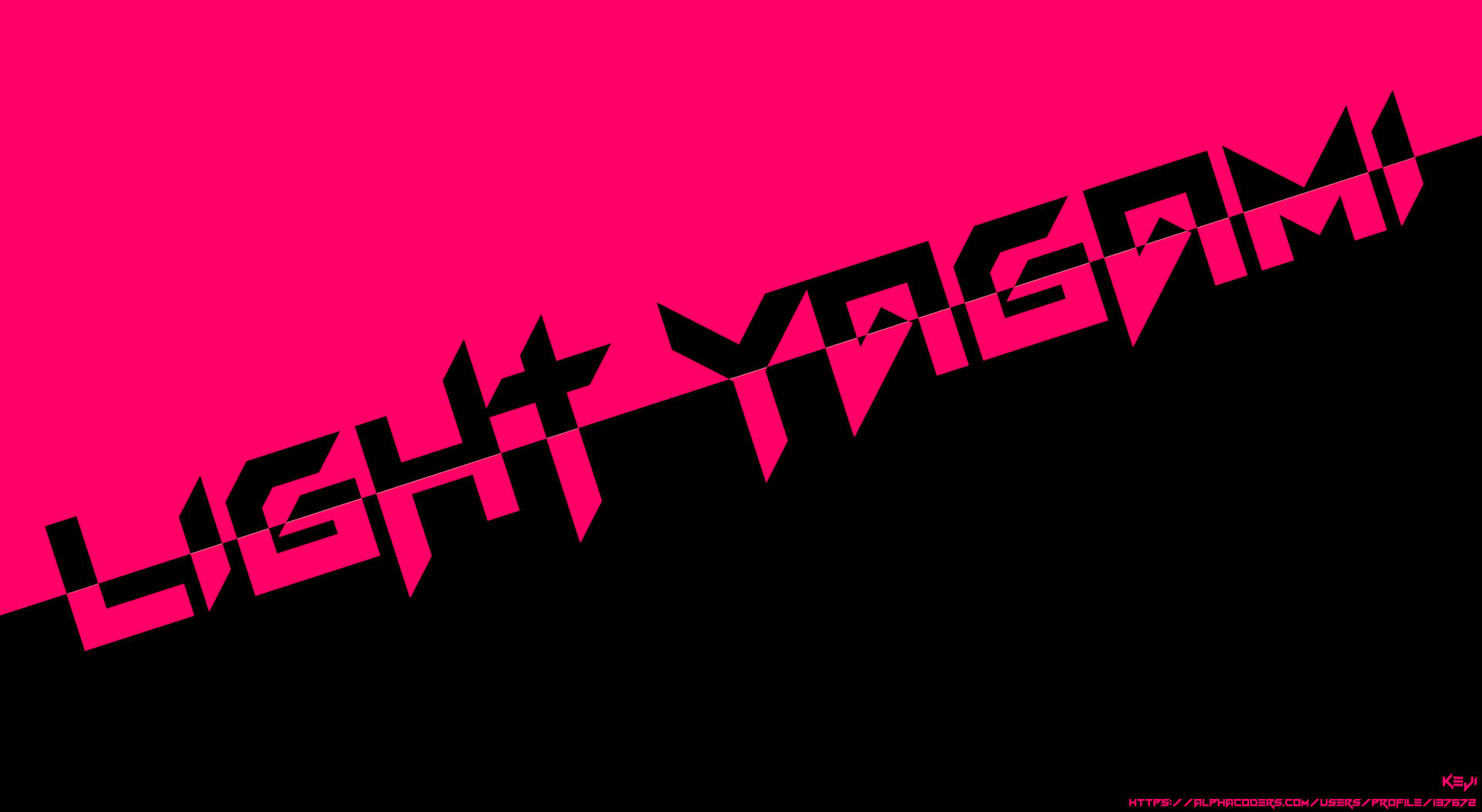 粉紅和黑色背景上斜向粗體文字顯示 Light Yagami。