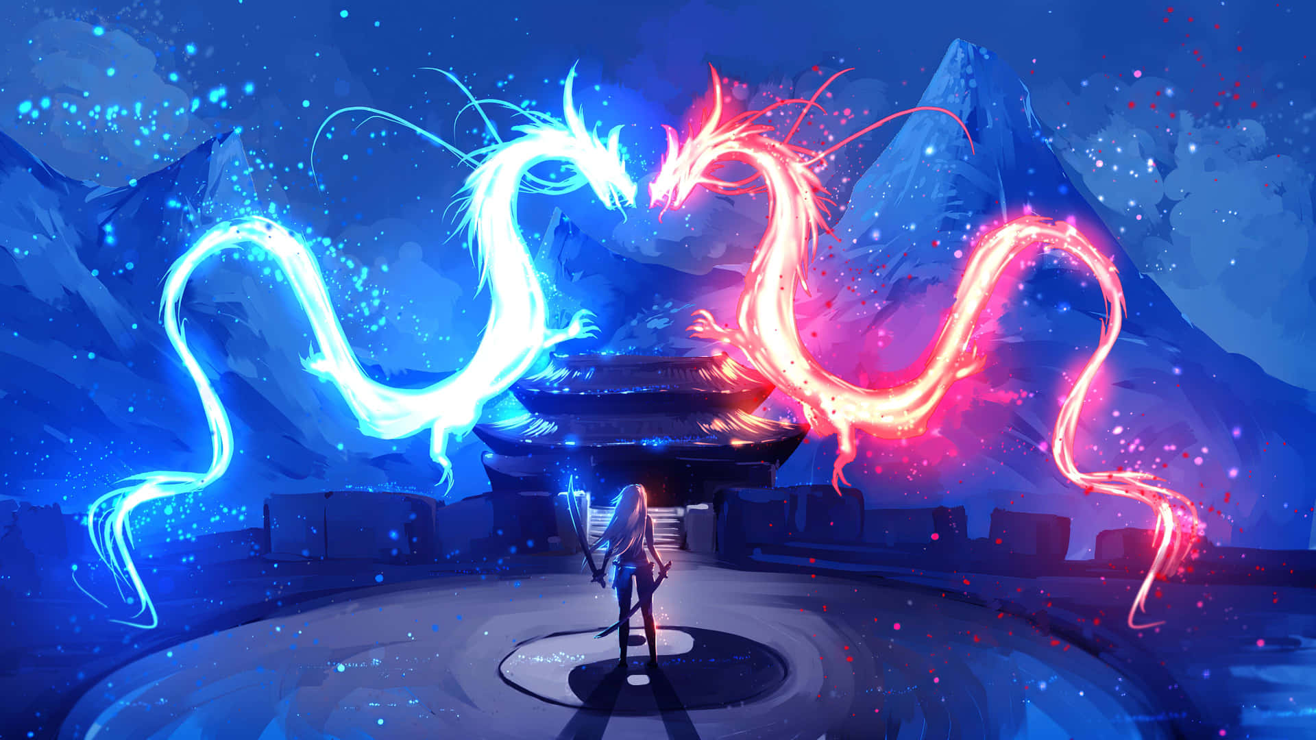 夜空中神秘的龍 壁紙 — 一位孤獨的戰士站在發光的神社前，兩條雄偉的龍——一條藍色一條紅色——在雪峰之上以宇宙之舞盤旋。