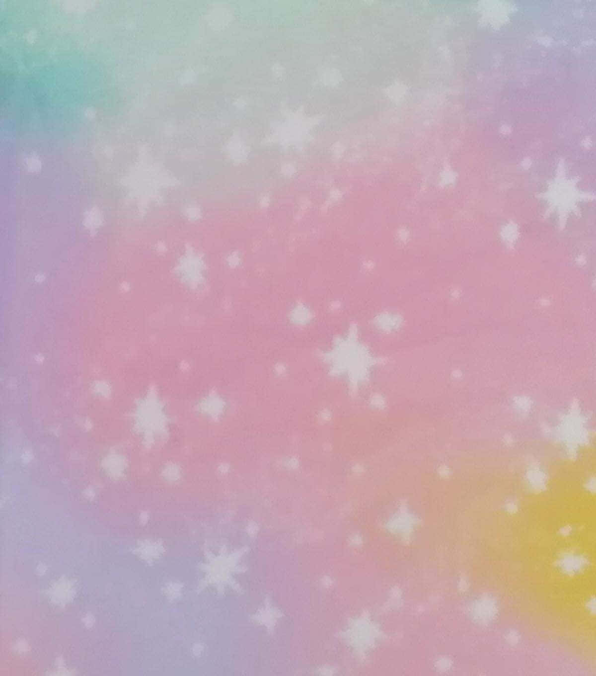 Pastel Tie Dye 桌布 壁紙 — 夢幻的粉彩漸變天空，散落著白色星星，呈現柔和的粉紅、紫色和黃色調。
