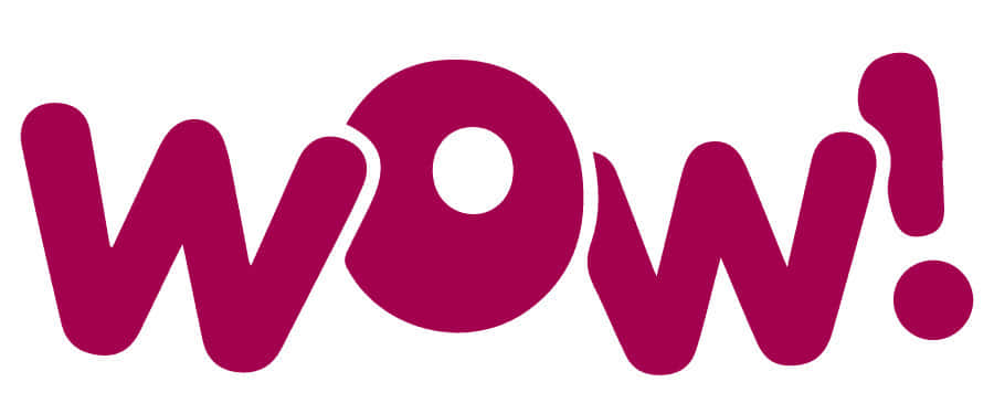 嘩 桌布 壁紙 — 大膽的洋紅色 'WOW!' 文字，採用俏皮圓潤字體，襯以純白背景。