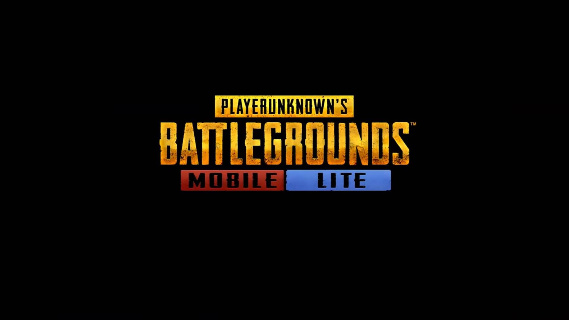 Pubg Logo 桌布 壁紙 — 大膽的金色和藍色「PlayerUnknown's Battlegrounds Mobile Lite」標誌在純黑背景上發光。