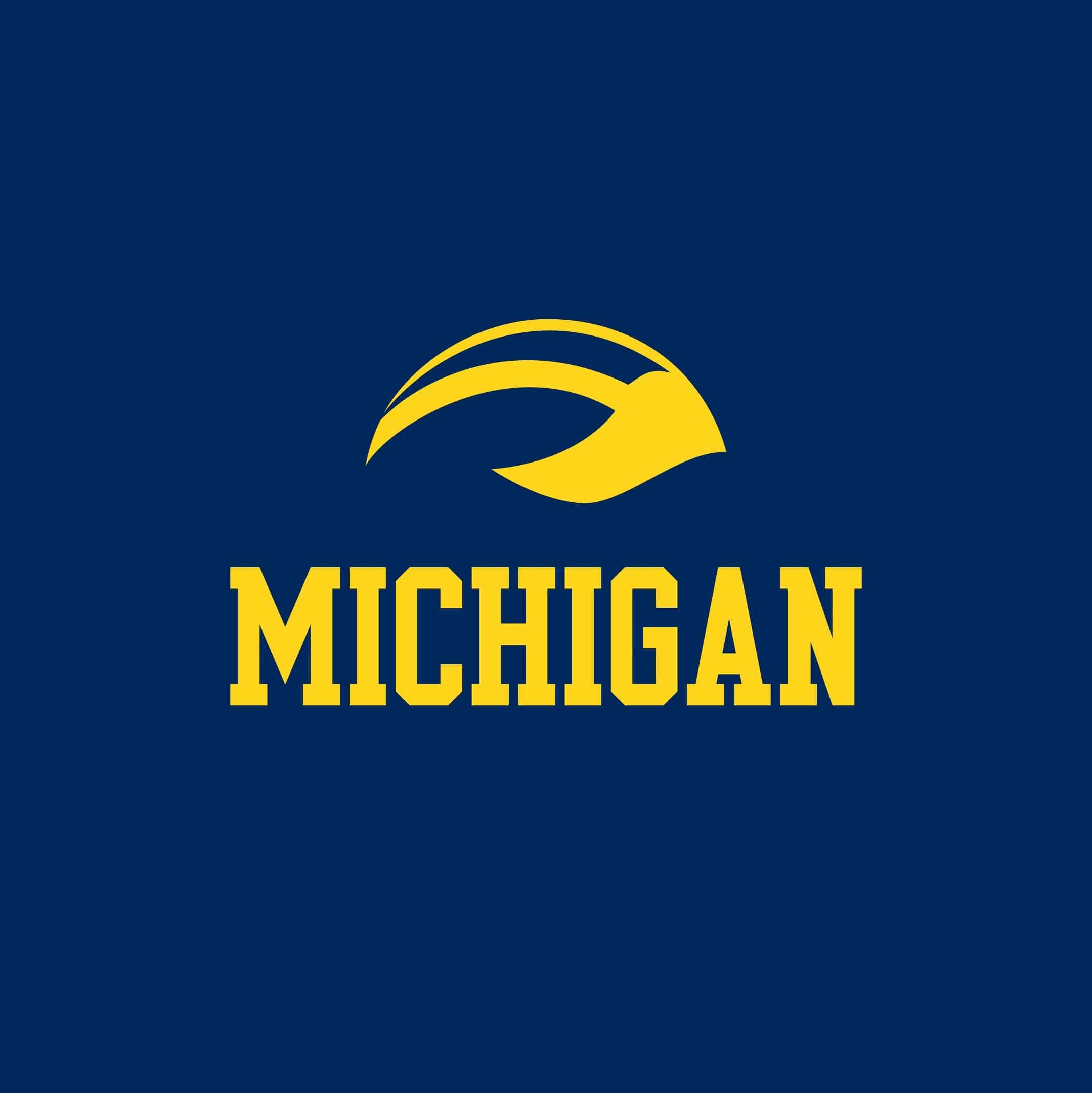 Michigan Wolverines 桌布 壁紙 — 大膽的黃色密歇根狼獾隊標誌，採用粗體字和流線設計，置於純海軍藍背景上。