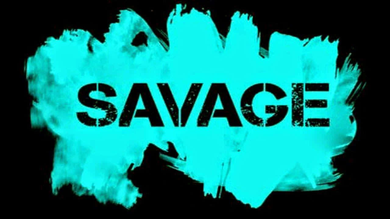 savage 桌布 壁紙 — 大膽的黑色模板字體 savage 從鮮豔的青色油漆飛濺中浮現，背景為純黑色。