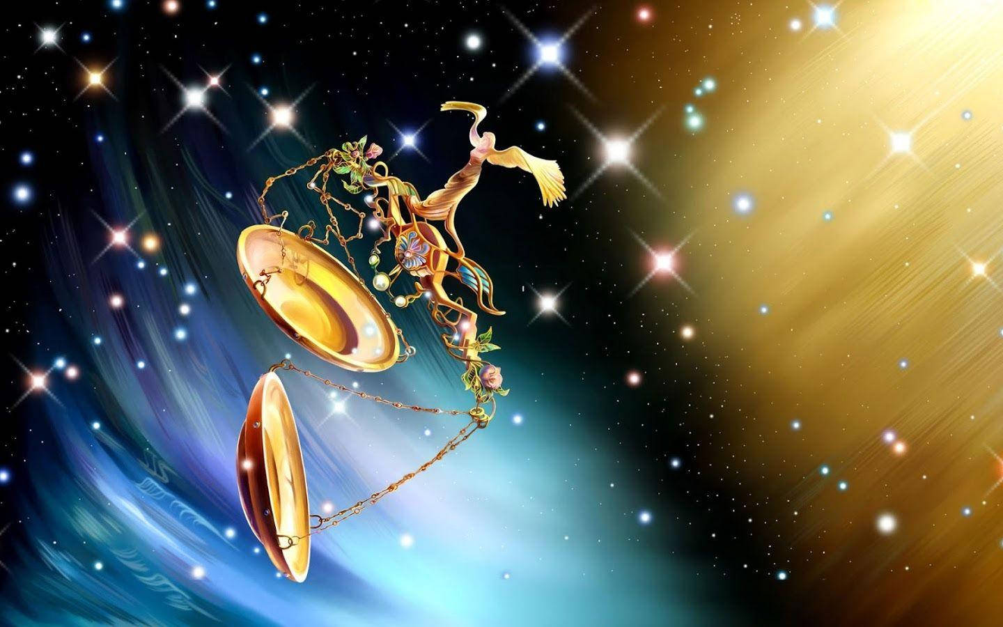 天秤座金屬天平 壁紙 — 金色的天秤座秤在充滿活力的宇宙漩渦中漂浮，其中有星星和燦爛的藍金漸變色。