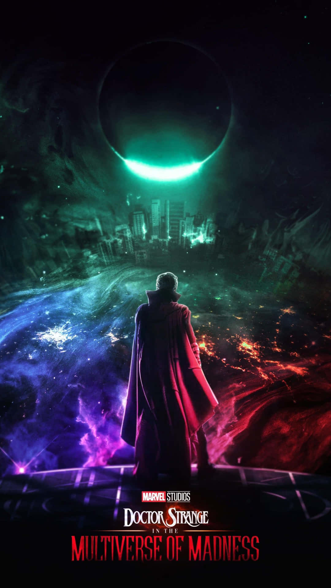 奇異博士在瘋狂多元宇宙中凝視著宇宙日蝕。