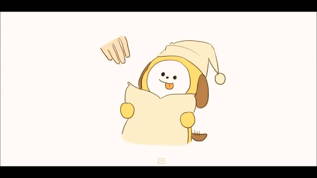 奇米 BT21 與枕頭 壁紙 — 一隻可愛的卡通狗穿著黃色睡衣套裝和睡帽，一邊抱著枕頭一邊開心地揮手。
