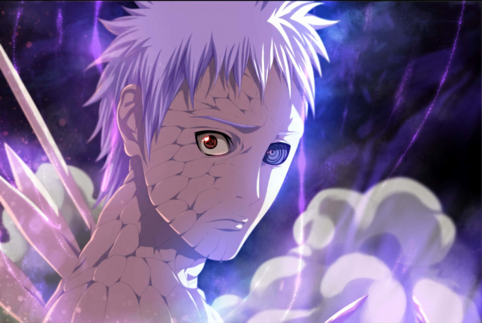 奧比特· Susanoo 壁紙 — 一個動漫角色，擁有尖刺白髮和雙色眼睛（一紅一藍），被紫色能量和發光的尖刺包圍。