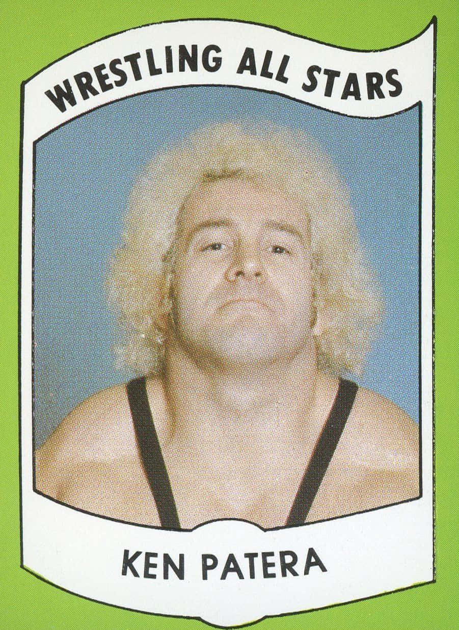 Ken Patera 的復古摔角卡，金色捲髮，黑色背心。