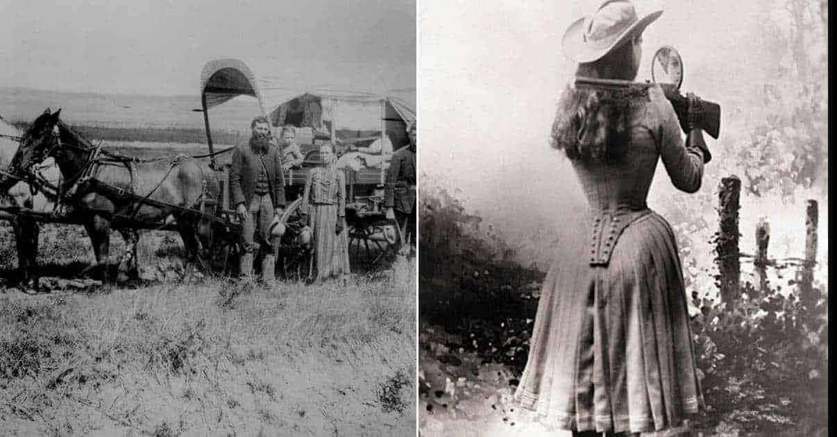 歷史黑白照片，先驅家庭與馬車，女性手持鏡子。