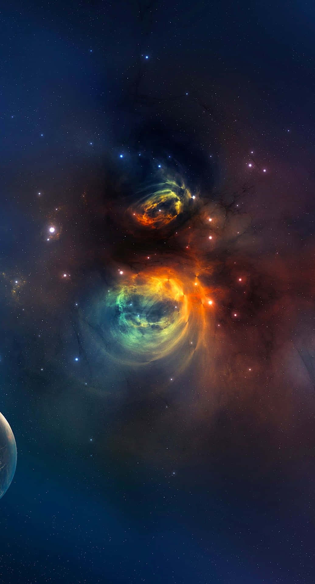 深空中色彩繽紛的星雲和星星，左側有一顆行星